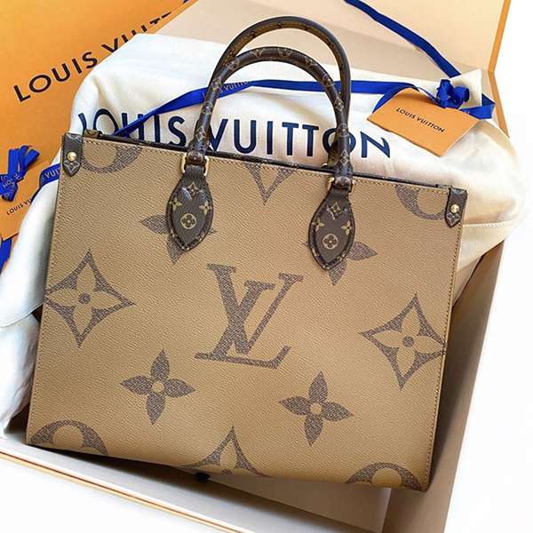 21ss在庫有!ルイヴィトン オンザゴー MM リバース トートバッグ 偽物 M45321